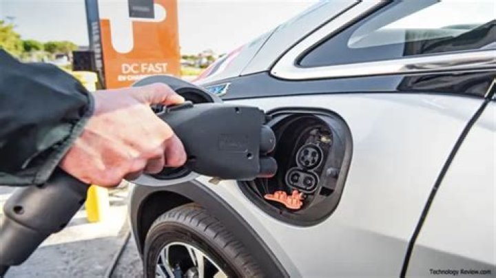 Are electric cars hard to maintain?