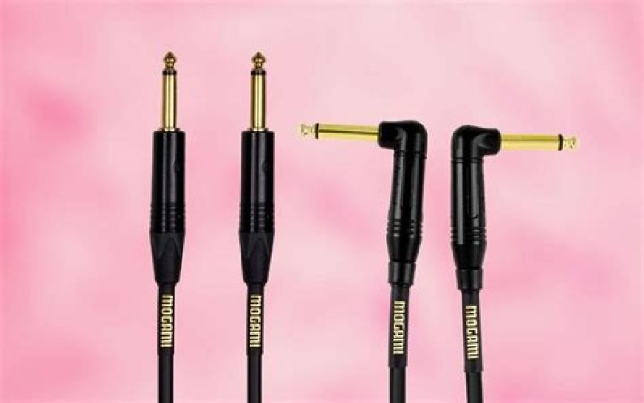 Are gold plated aux cords better?