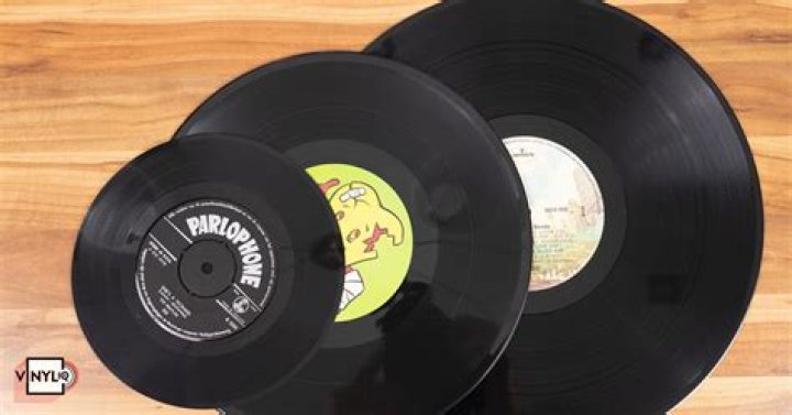 Are most vinyl 33 or 45?