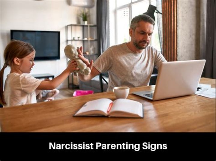 Are Narcissists mama's boys?