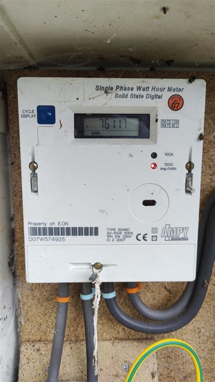 Are there any disadvantages to smart meters?