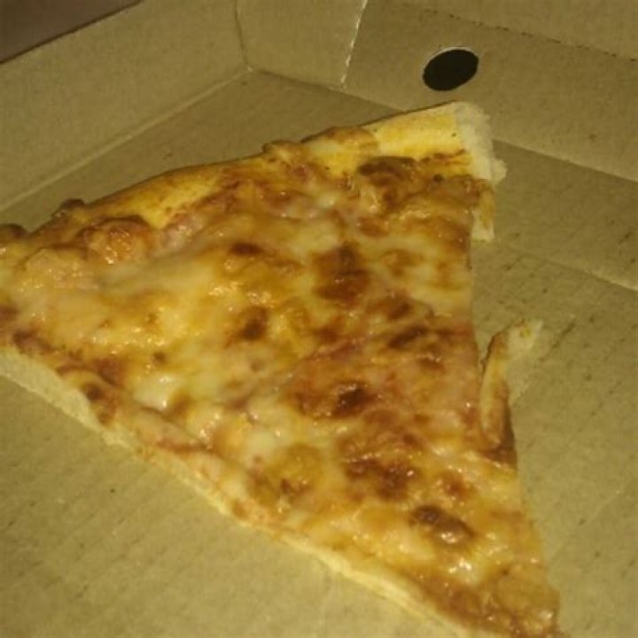 Can a diabetic have a slice of pizza?
