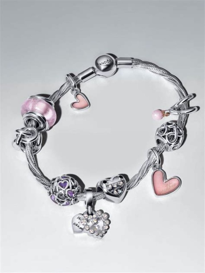 Can I adjust my Pandora bracelet?
