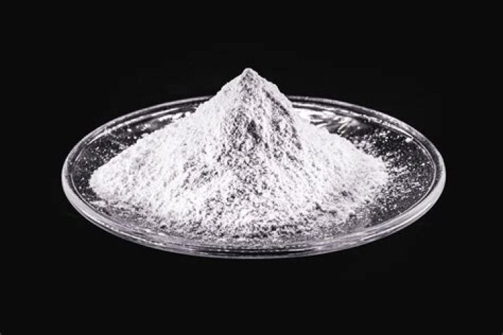 Can I take formula powder on a plane?