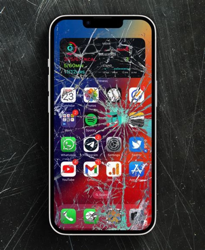 Can iPhone be cracked?