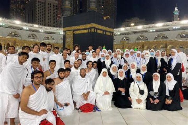 Can people over 65 go for Umrah?