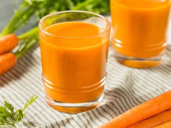 Can we drink carrot juice daily?