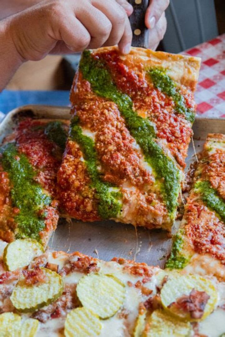 Can you eat pizza with gout?