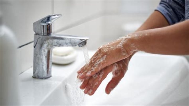Can you wash off botulism?