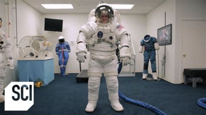 Do astronauts wear diapers?