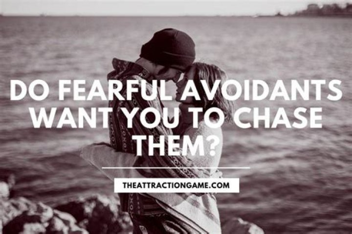 Do Avoidants ever chase?