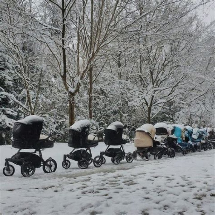 Do babies sleep better in the cold?