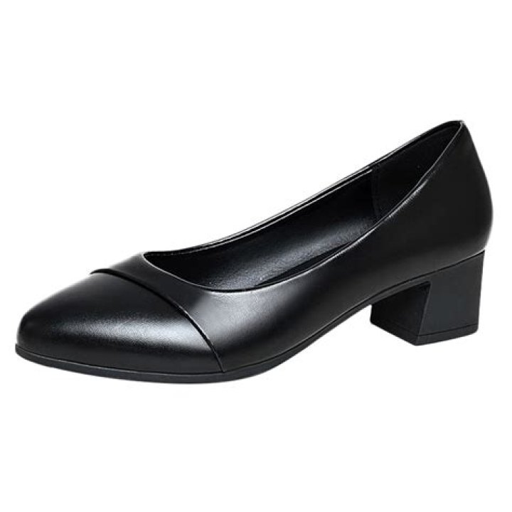 Do guys prefer heels or flats?