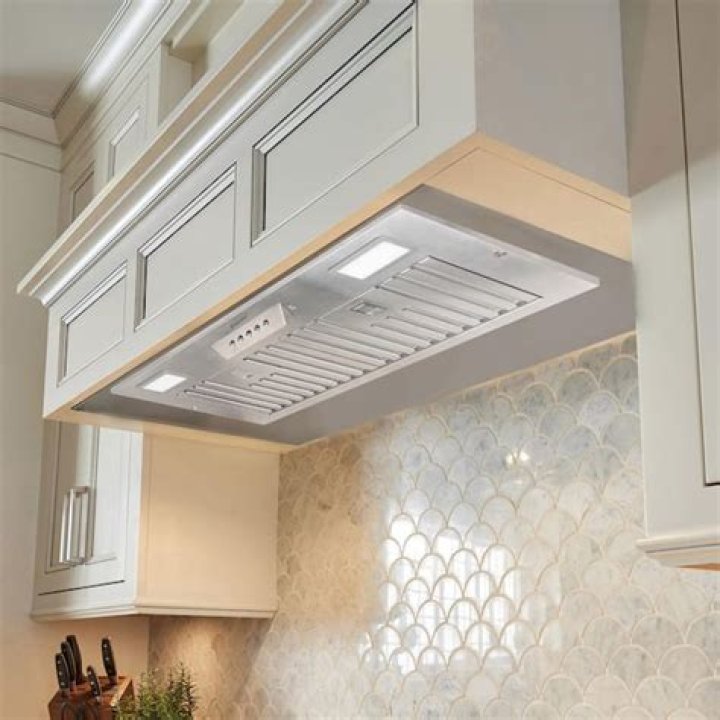 Do kitchen hoods have to vent outside?
