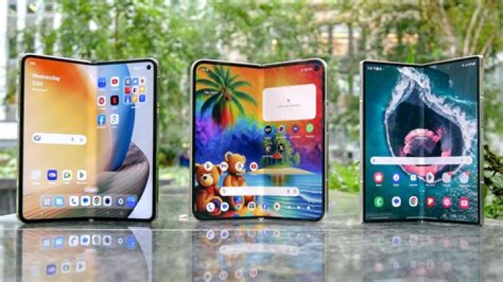 Do older phones get worse reception?