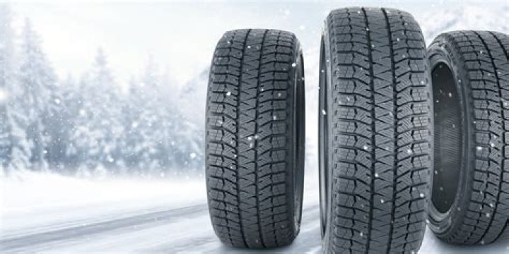 Do snow tires help on black ice?