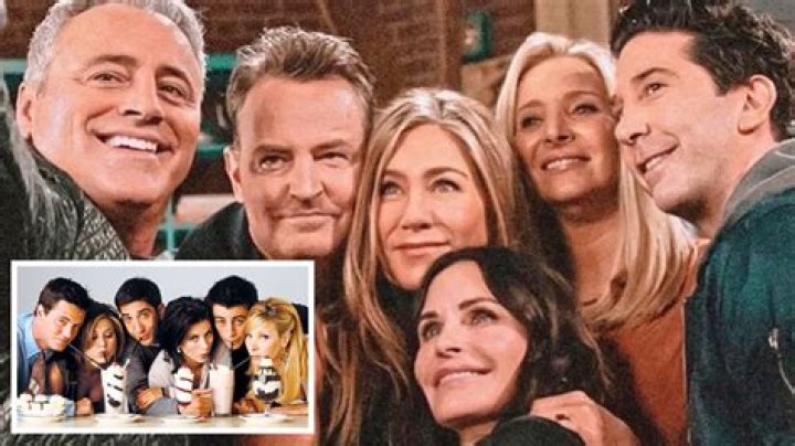 Do the cast of Friends not get along?