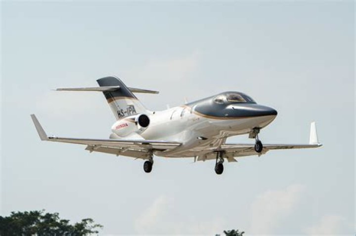 Does BTS use private jet?