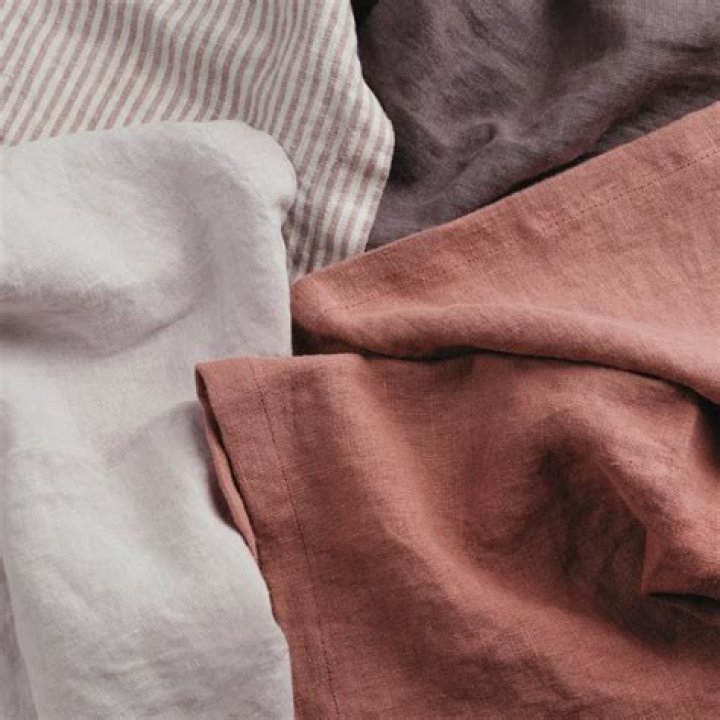 Does linen always wrinkle?