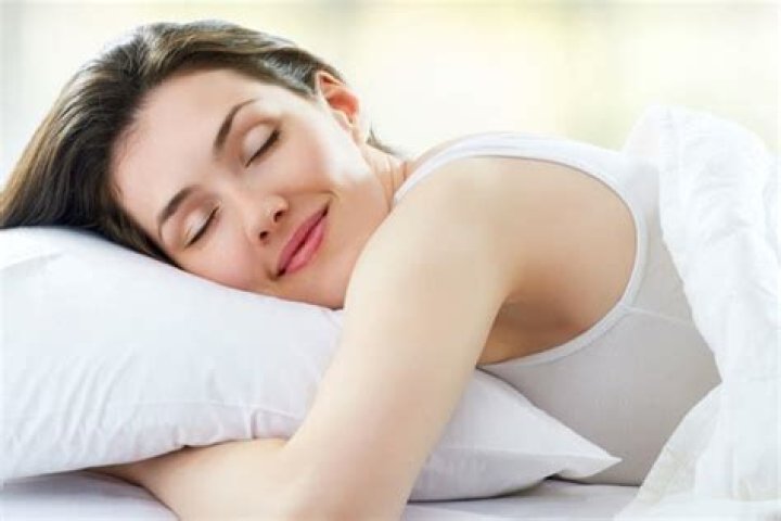 Does sleeping without a bra help them grow?