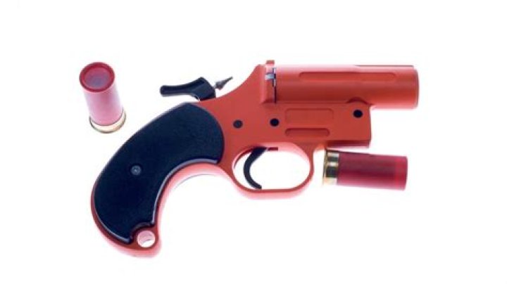 Does the Flare Gun count as a gun in Terraria?