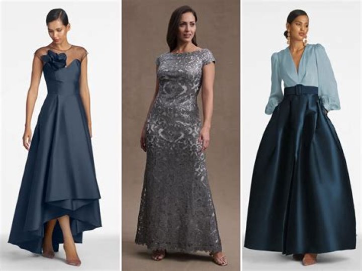 Does the mother of the bride pick her dress first?