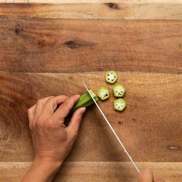 How do you cut a 6 month old banana?