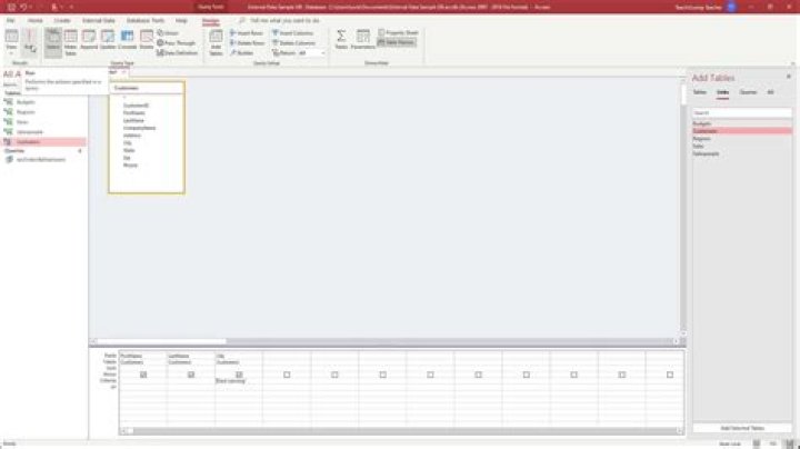 How do you run a query?