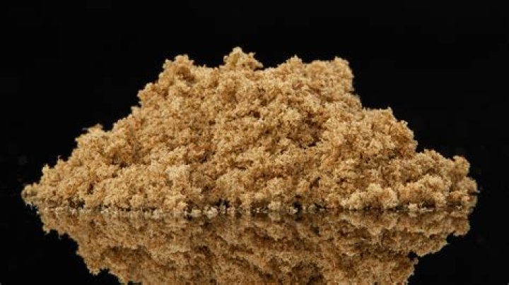 How do you use kief in a drink?