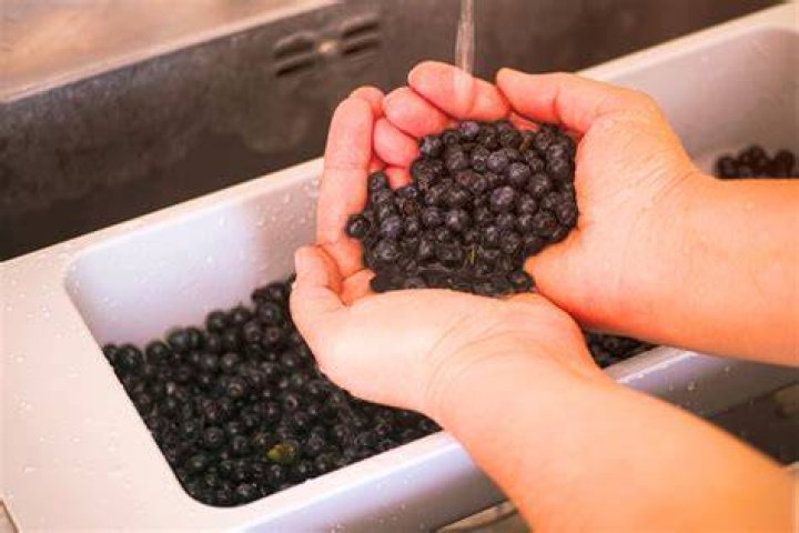 How do you wash pesticides off blueberries?