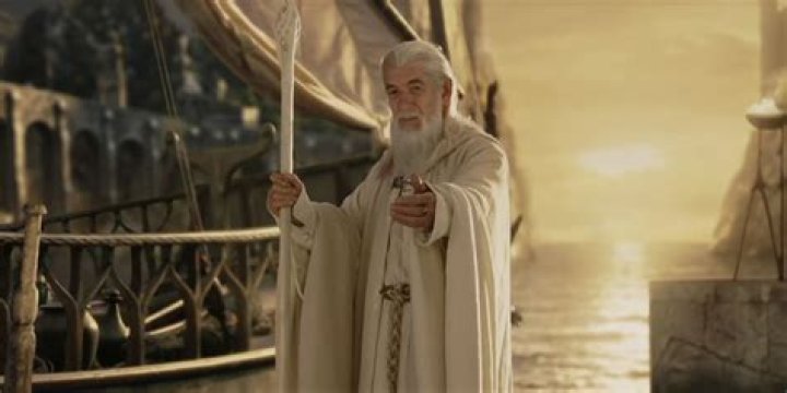 How does a wizard go from GREY to white?