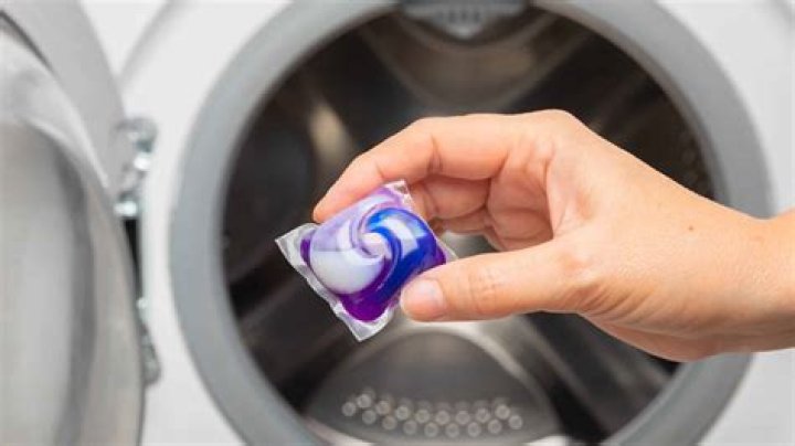 How does detergent get into washing machine?