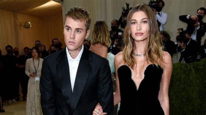 How is Hailey Bieber so slim?