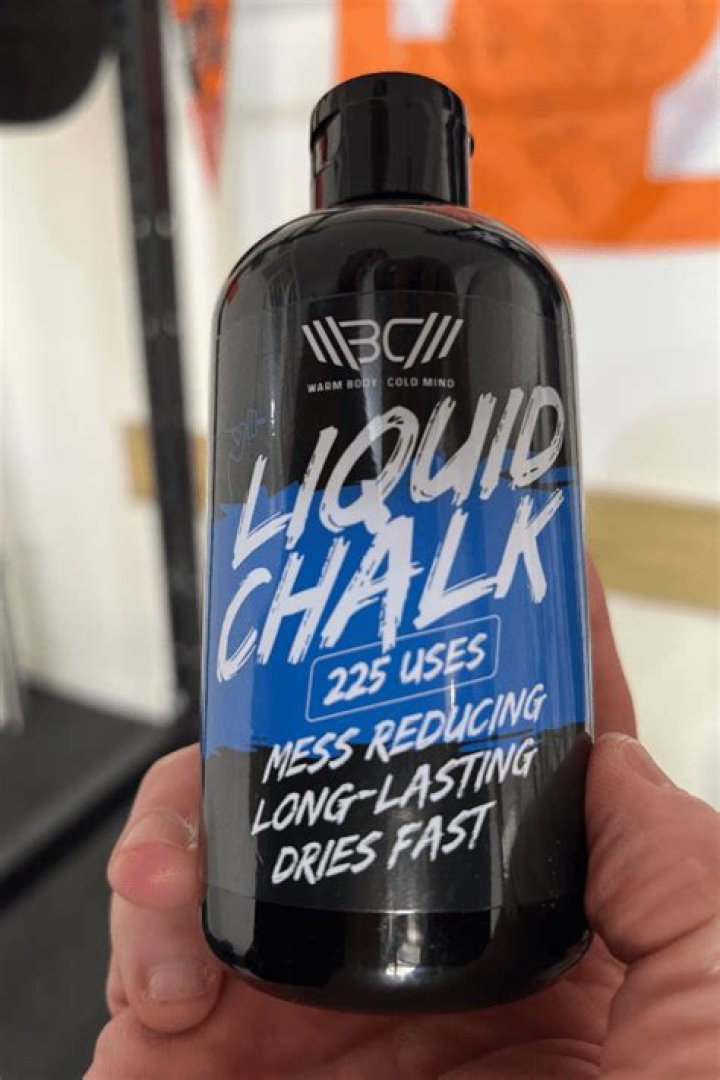 How long does a bottle of liquid chalk last?