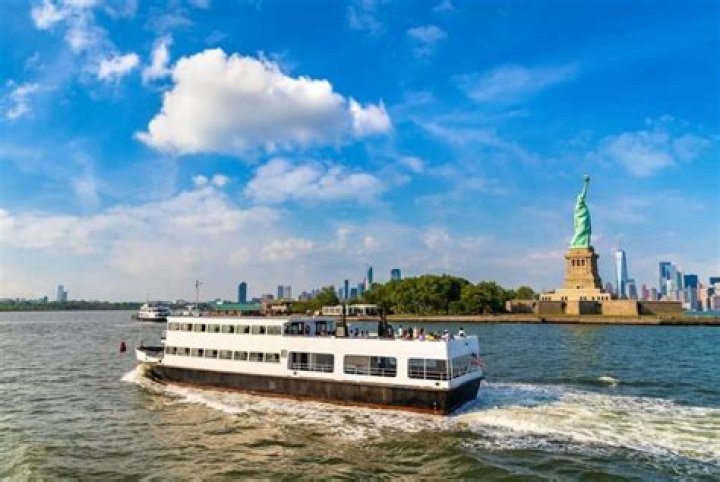 How long was the boat ride from Italy to Ellis Island?