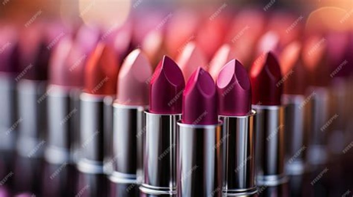 How many lipsticks should a woman have?