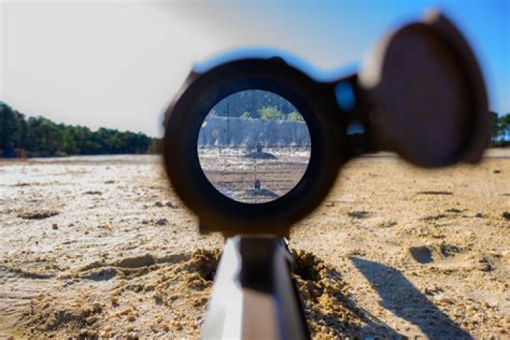 How much does a CIA sniper make?