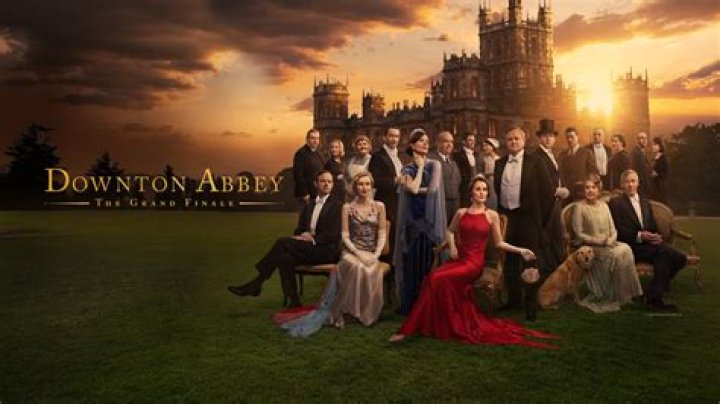 How old is Bates in Downton Abbey?