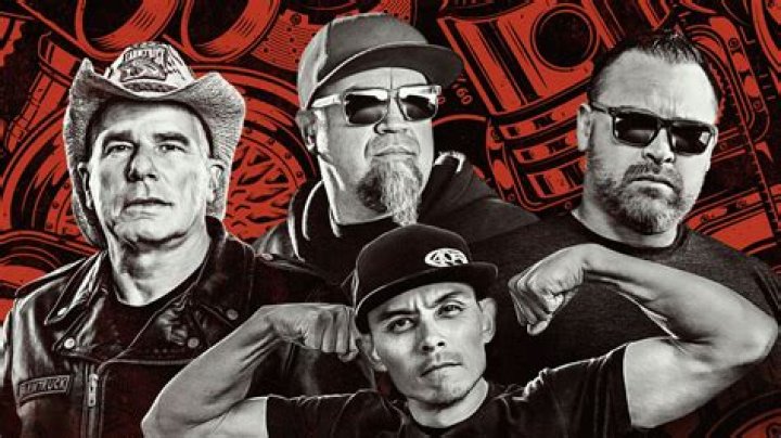 How old is Chuck off of Street Outlaws?