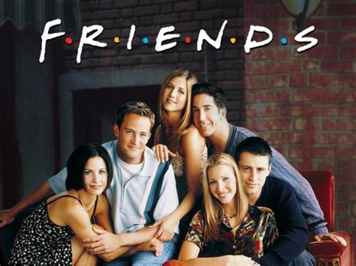 How old was Chandler in Friends season1?