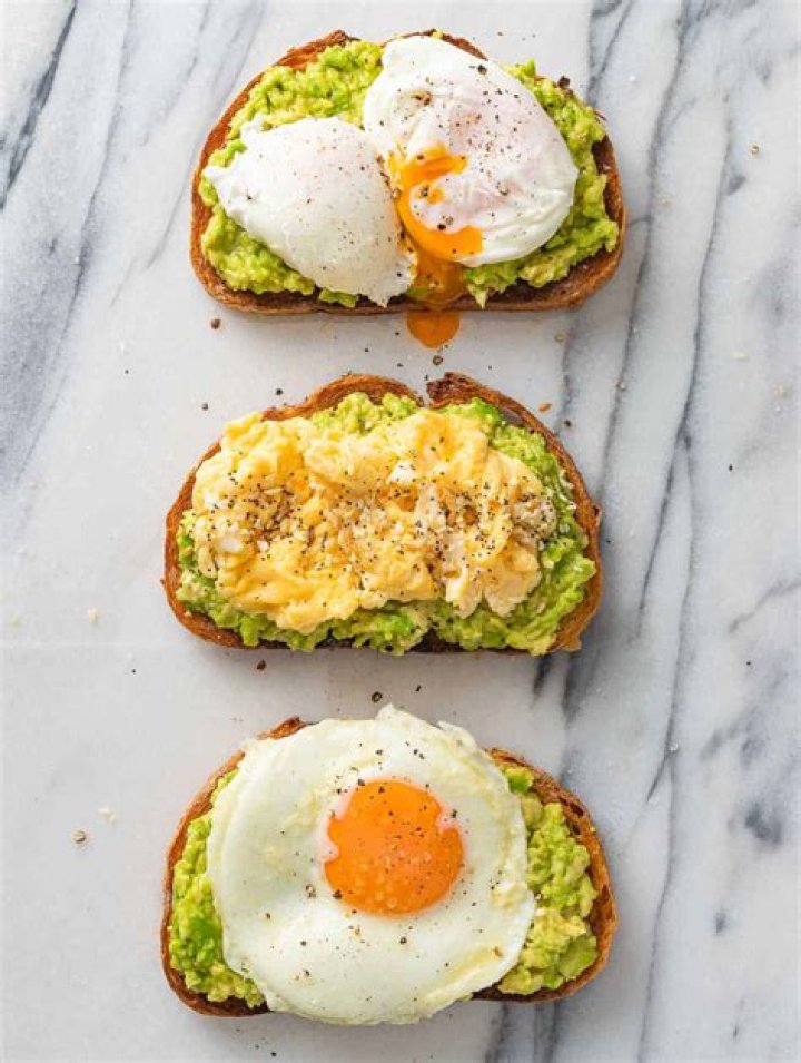 Is a fried egg on toast healthy?