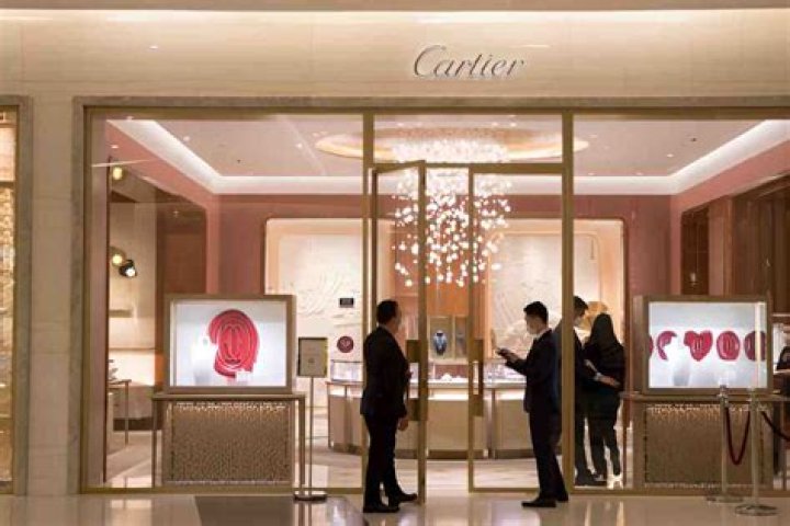 Is Cartier jewelry a good investment?