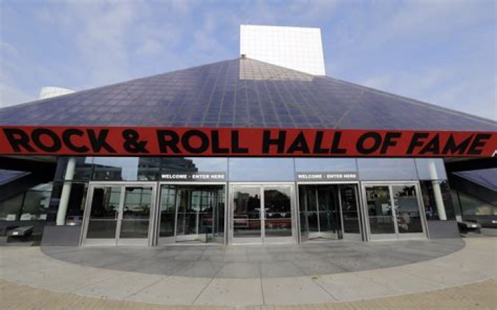 Is Diana Ross in Rock and Roll Hall of Fame?
