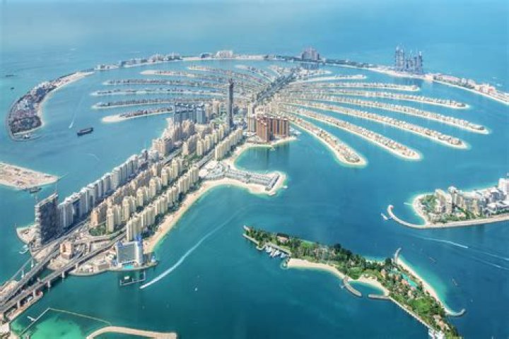 Is Dubai a Hindu?