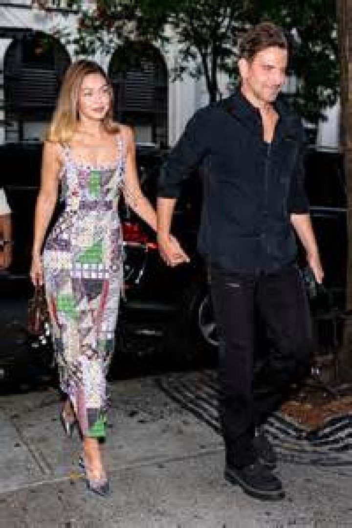 Is Gigi Hadid a natural blonde?