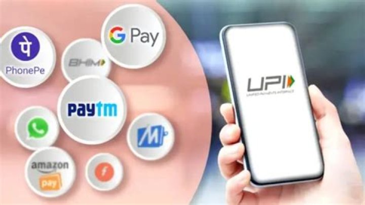 Is Paytm better or PhonePe?