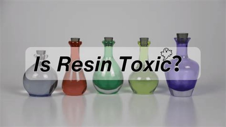 Is resin toxic while drying?