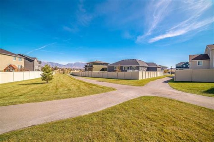Is sale of an easement a capital gain?