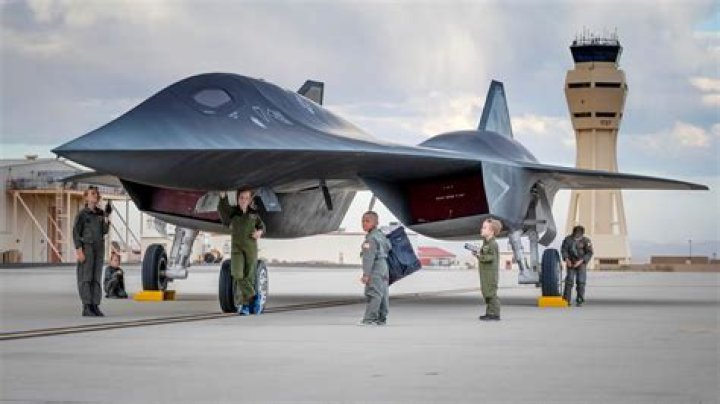 Is the first plane in Top Gun real?