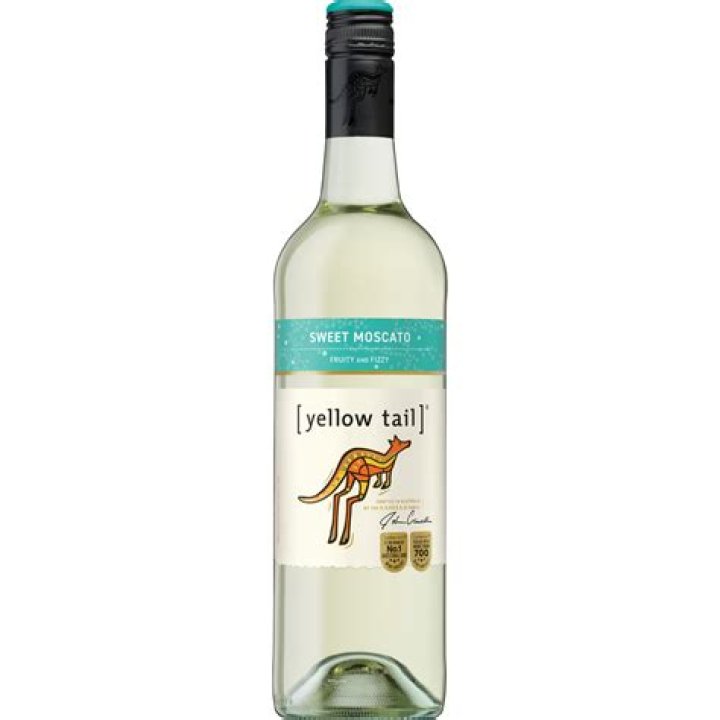 Is Yellow Tail Moscato sweet?